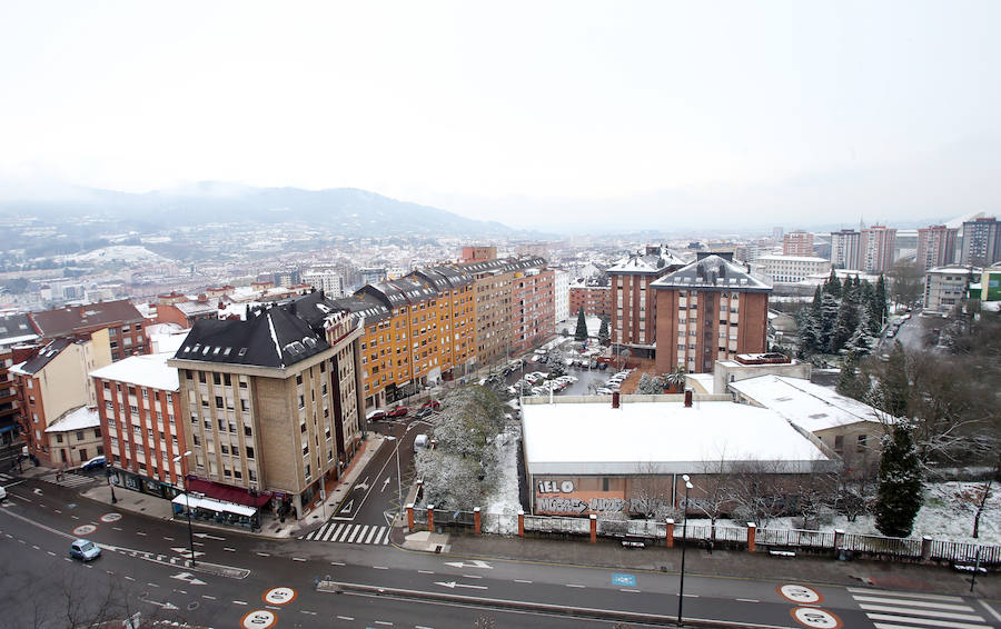 Imágenes tomadas desde los lugares más altos de la capital del Principado. Vista desde la Facultad de Medicina de Oviedo.