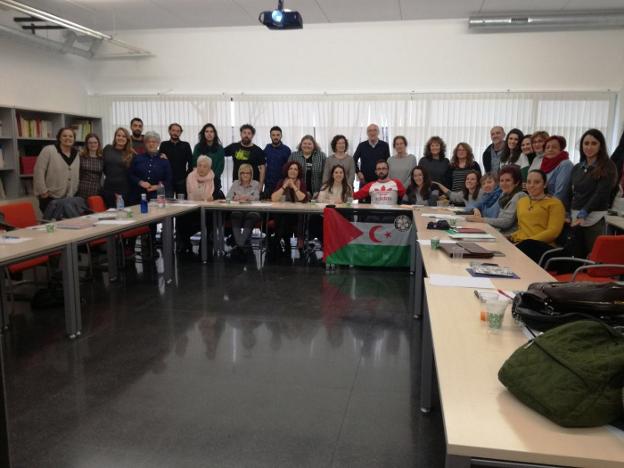 Participantes en la creación de la plataforma de ayuda al Sáhara, en Albacete.