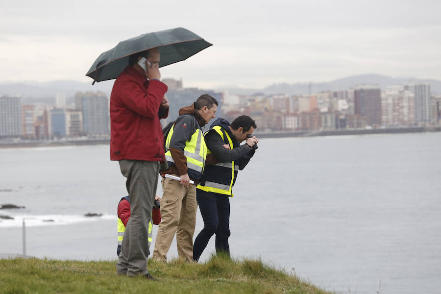 Fotos: Dispositivo de búsqueda en Gijón de Lorena Torrre, la mujer desaparecida