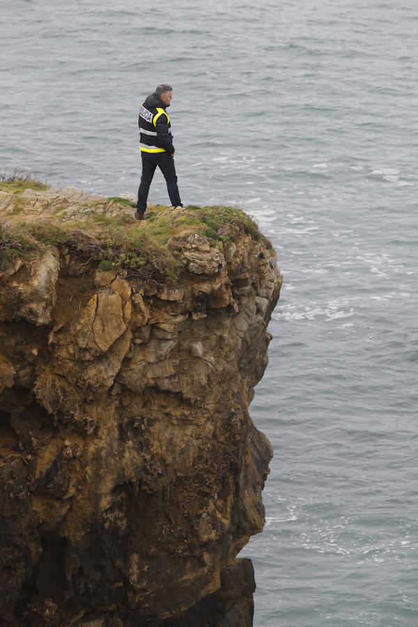 Fotos: Dispositivo de búsqueda en Gijón de Lorena Torrre, la mujer desaparecida