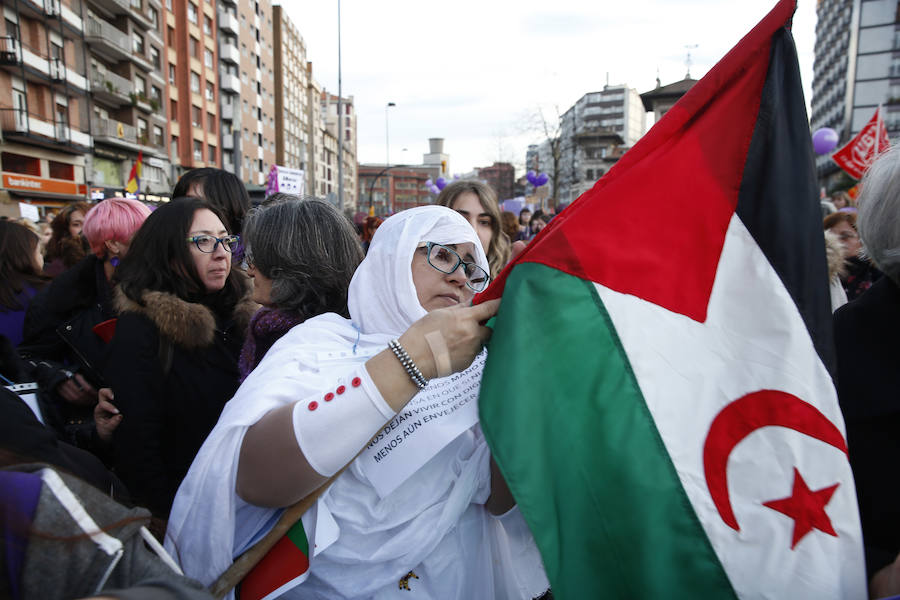 Asturias celebra el Día Internacional de la Mujer en las calles de Gijón en la primera huelga general feminista convocada bajo el lema 'Si nosotras paramos, se para el mundo'