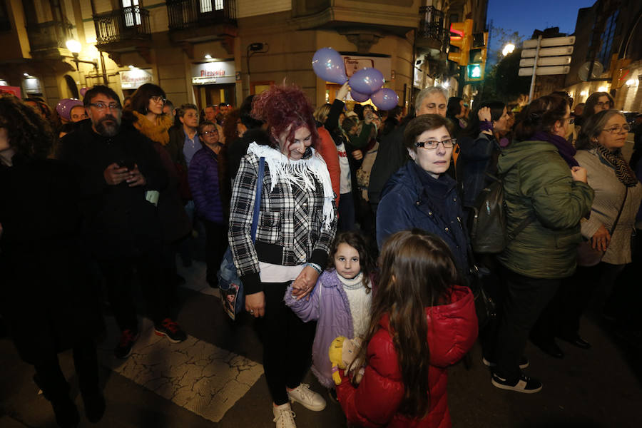 Asturias celebra el Día Internacional de la Mujer en las calles de Gijón en la primera huelga general feminista convocada bajo el lema 'Si nosotras paramos, se para el mundo'