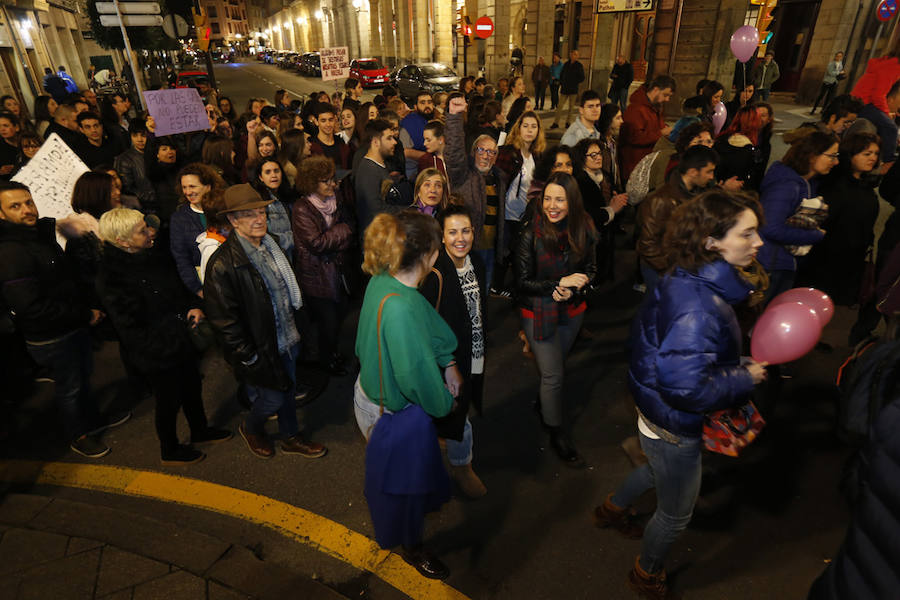 Asturias celebra el Día Internacional de la Mujer en las calles de Gijón en la primera huelga general feminista convocada bajo el lema 'Si nosotras paramos, se para el mundo'