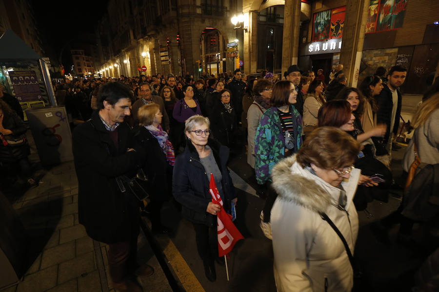 Asturias celebra el Día Internacional de la Mujer en las calles de Gijón en la primera huelga general feminista convocada bajo el lema 'Si nosotras paramos, se para el mundo'