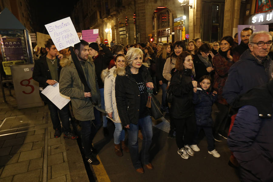 Asturias celebra el Día Internacional de la Mujer en las calles de Gijón en la primera huelga general feminista convocada bajo el lema 'Si nosotras paramos, se para el mundo'