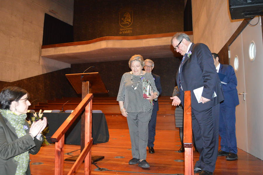 Fotos: Homenaje a Marita Aragón