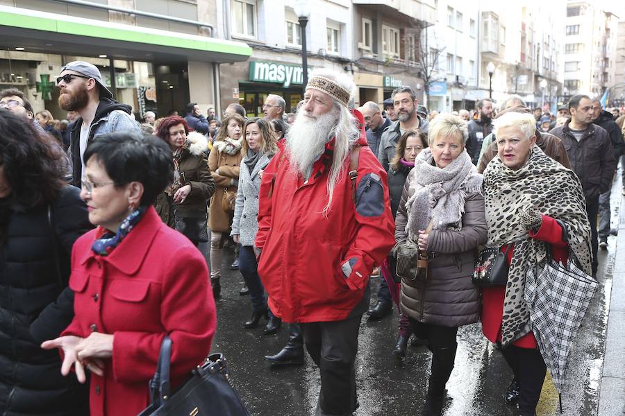 Fotos: Los pensionistas asturianos se manifiestan en Gijón por una pensión digna