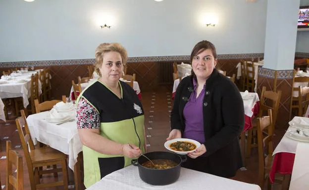 El pote de berzas de La Allandesa es, según los comensales, el mejor del país. 