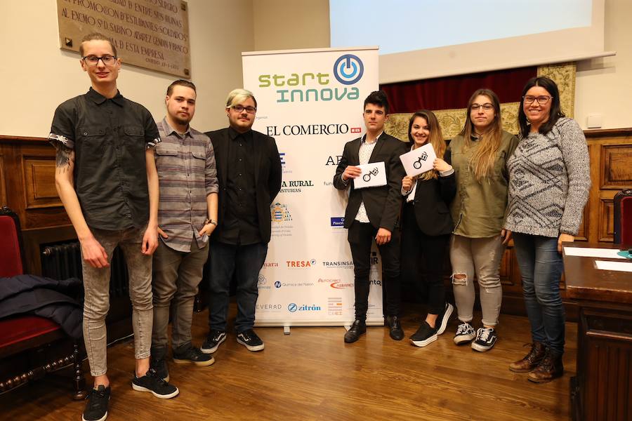 Medio centenar de estudiantes asturianos se han clasificado para la gran final de STARTinnova, el programa de fomento de la cultura emprendedora que promueve EL COMERCIO. Organizados en cinco equipos, han presentado sus proyectos ante un jurado de expertos en el Aula Magna del Edificio Histórico de la Universidad de Oviedo