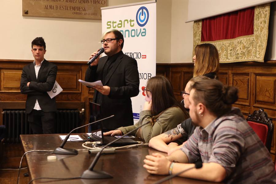 Medio centenar de estudiantes asturianos se han clasificado para la gran final de STARTinnova, el programa de fomento de la cultura emprendedora que promueve EL COMERCIO. Organizados en cinco equipos, han presentado sus proyectos ante un jurado de expertos en el Aula Magna del Edificio Histórico de la Universidad de Oviedo