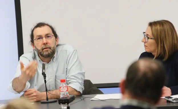 Emilio León y Eva Menéndez, en el Valey. :: MARIETA