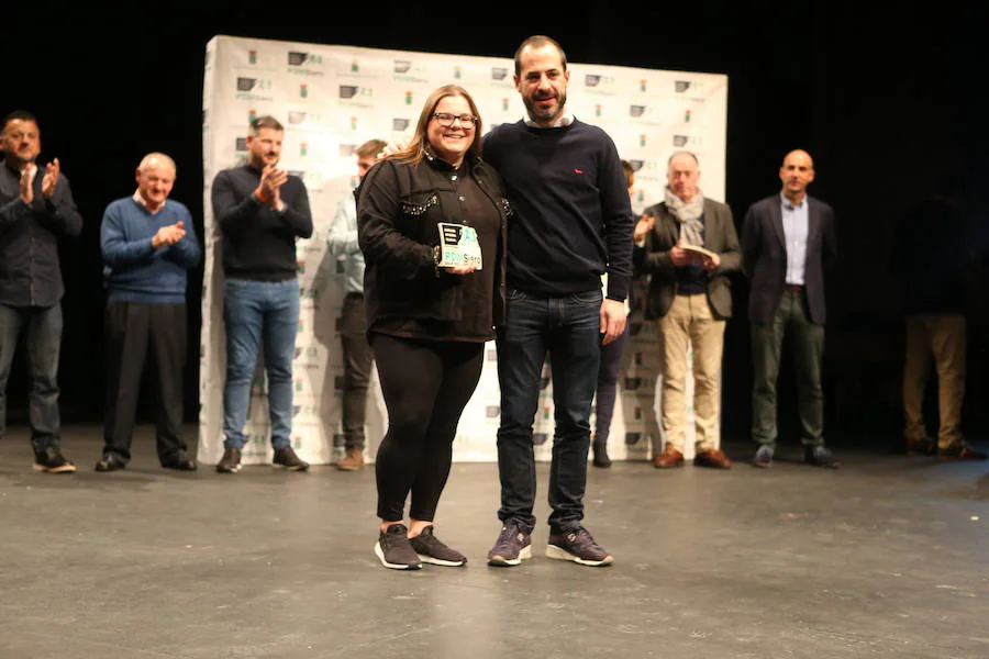 El árbitro José Francisco Pérez y el atleta Santiago Somoza recibieron el premio especial, en una gala en la que se ensalzaron valores como la amistad, la solidaridad y la entrega.