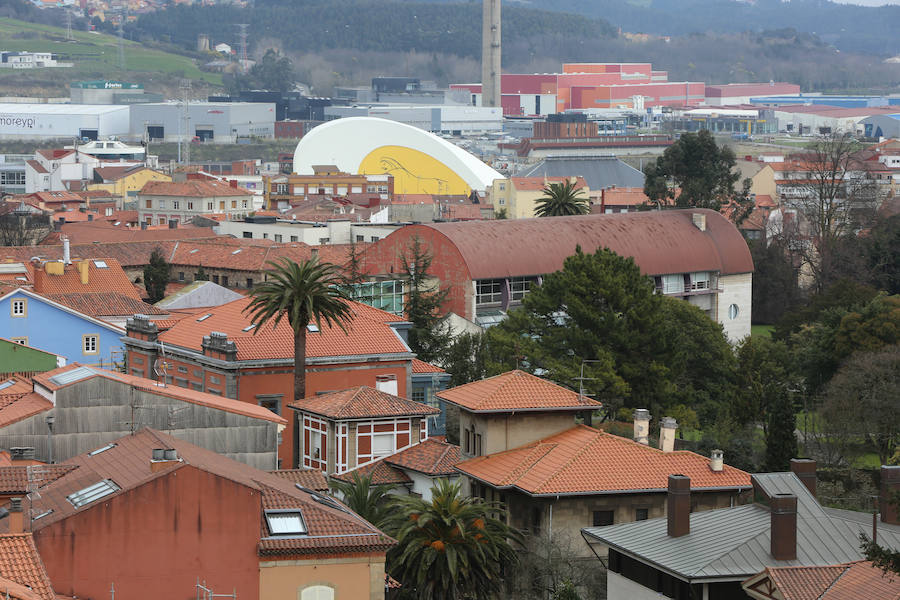 Imágenes tomadas desde los lugares más altos de la ciudad. Carbayedo.