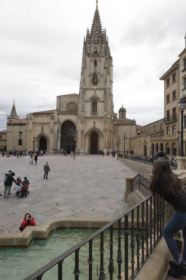 Fotos: El temporal marca la Semana Santa en Asturias