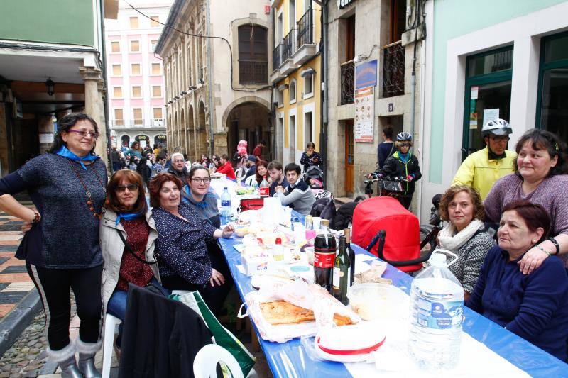 Fotos: Las mejores imágenes de la Comida en la Calle de Avilés