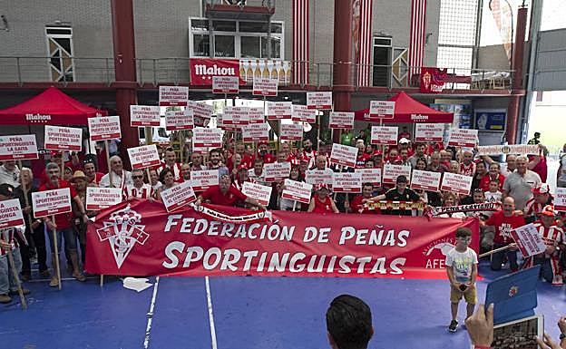 El PP propone la medalla de plata para la Federación de Peñas Sportinguistas