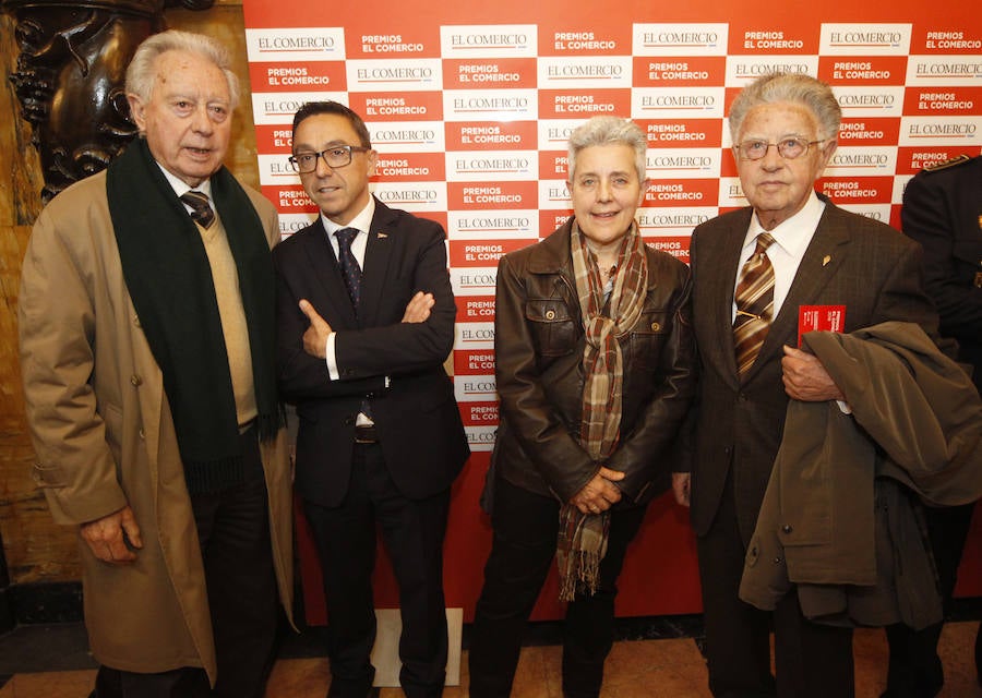 María Neira, directora de Salud Pública de la OMS, Antonio Gamoneda, los astilleros Gondán y Armón y las unidades policiales que luchan contra el maltrato han sido los galardonados de esta edición.