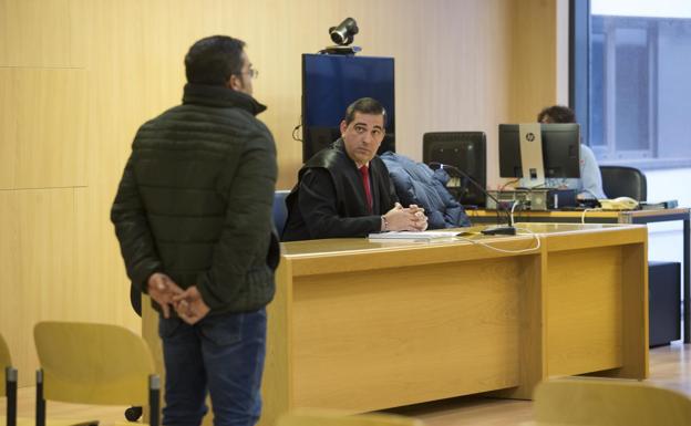 Tres años de prisión y 2.500 euros por un delito contra la salud pública