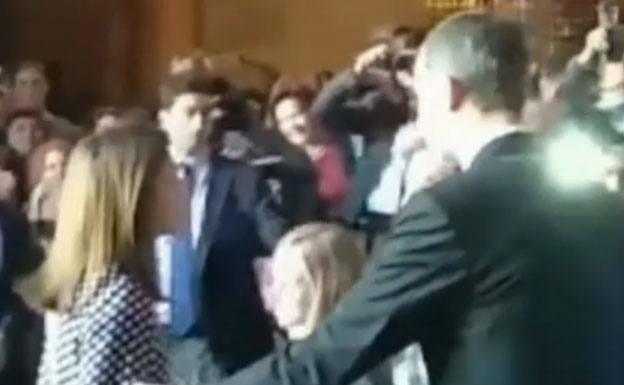 Un nuevo vídeo muestra otro punto de vista del incidente entre la reina Letizia y doña Sofía en Palma