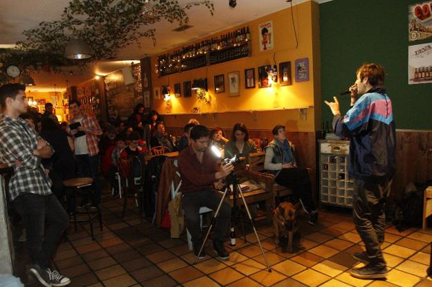 Nueva edición de la 'Poetry Slam' en Avilés 
