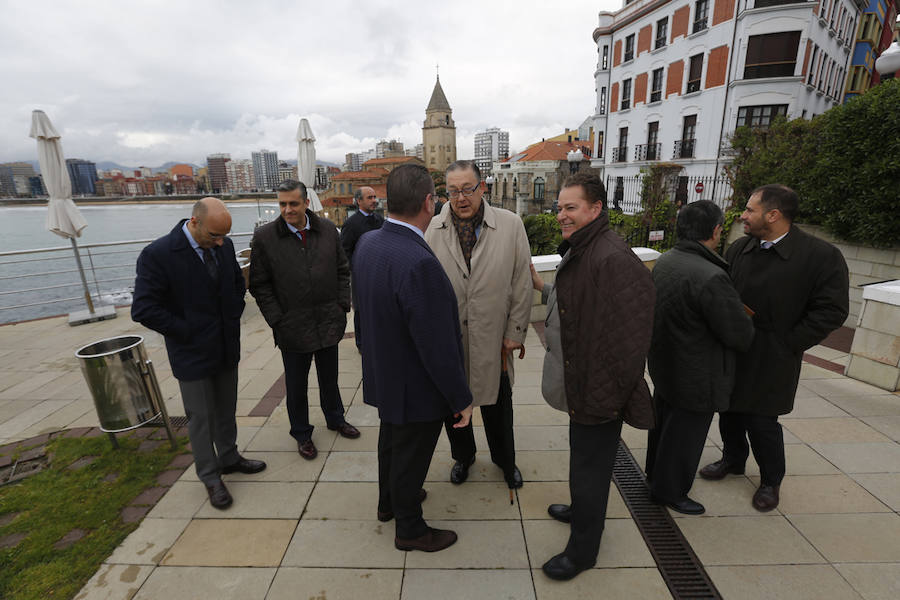 El ministro de Fomento, Íñigo de la Serna, ha analizado el presente y futuro de las infraestructuras en Asturias en el Fórum EL COMERCIO, organizado en colaboración con el SabadellHerrero. 