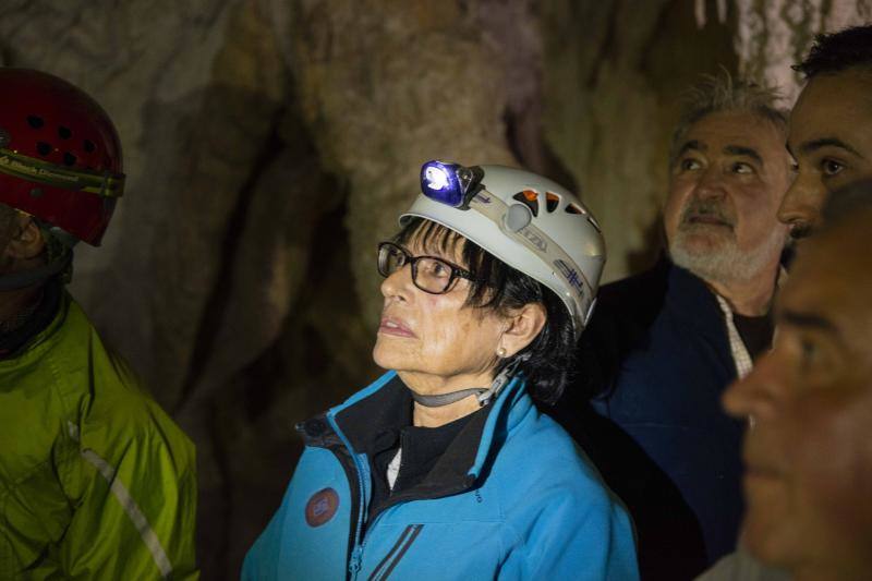 El Grupo Torreblanca recreó la primera bajada a la cueva de Tito Bustillo. En la recreación participaron algunos de los descubridores