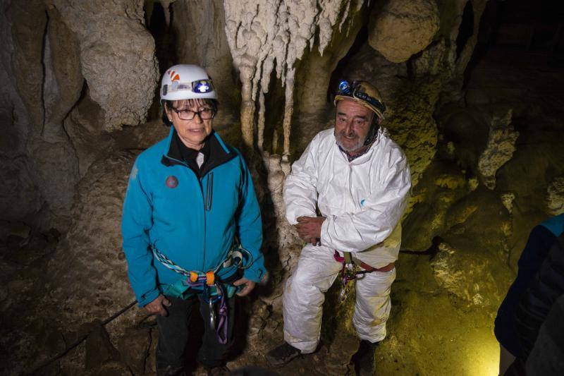 El Grupo Torreblanca recreó la primera bajada a la cueva de Tito Bustillo. En la recreación participaron algunos de los descubridores