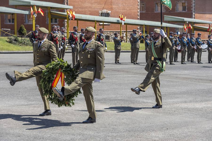 El delegado del Gobierno en Asturias, Mariano Marín, asiste al acto de conmemoración del XXX aniversario de la Unidad de Servicios del Acuartelamiento (USAC) Cabo Noval