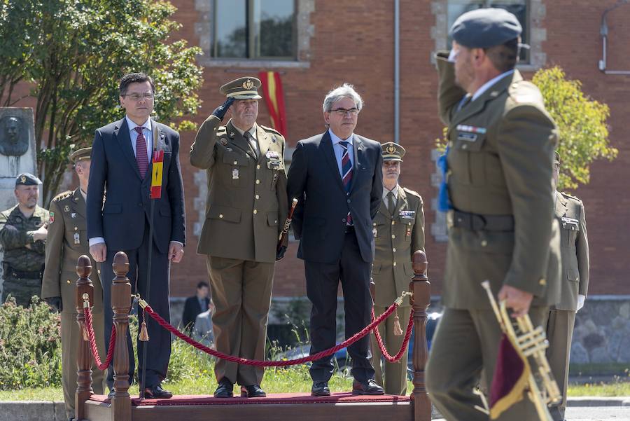 El delegado del Gobierno en Asturias, Mariano Marín, asiste al acto de conmemoración del XXX aniversario de la Unidad de Servicios del Acuartelamiento (USAC) Cabo Noval
