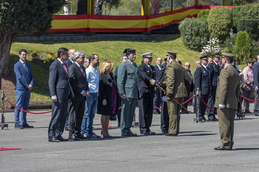 El delegado del Gobierno en Asturias, Mariano Marín, asiste al acto de conmemoración del XXX aniversario de la Unidad de Servicios del Acuartelamiento (USAC) Cabo Noval