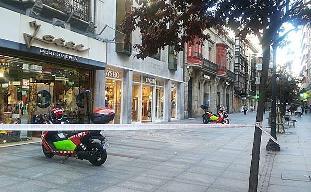 Caída de cascotes en Corrida