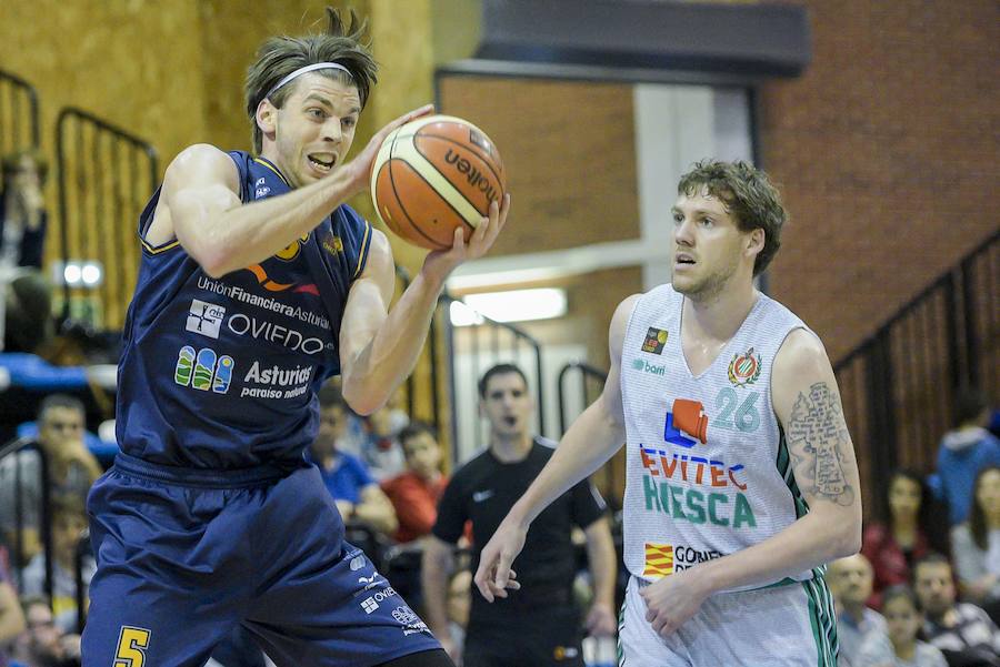 Fotos: Unión Financiera - Levitec Huesca, en imágenes