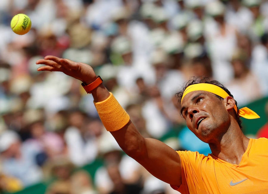 Rafa Nadal doblegó al búlgaro Grigor Dimitrov en dos sets (6-4 y 6-1) para acceder por duodécima ocasión a la final del Masters 1.000 de Montecarlo. 