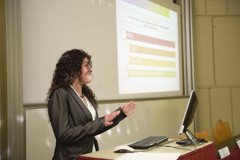 Se entregaron en la Facultad de Geología de la Universidad de Oviedo y el acto contó con la presencia del rector de Santiago García Granda. 