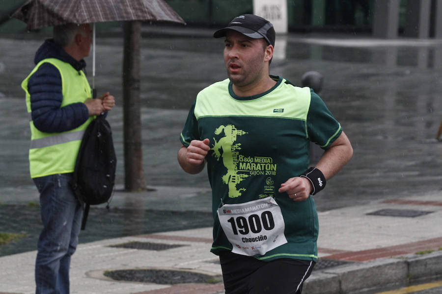 Fotos: ¿Estuviste en la EDP Media Maratón de Gijón? ¡Búscate! (3)