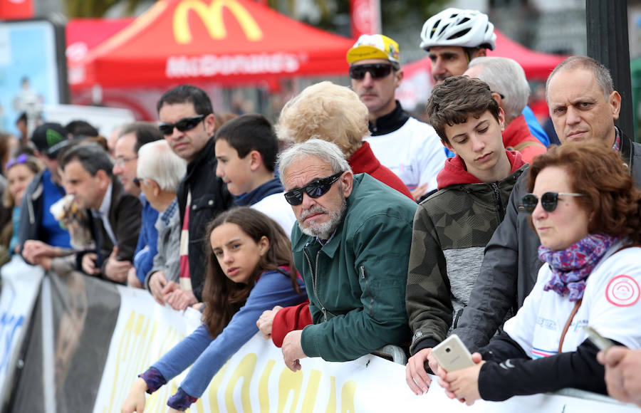 La prueba se cerró este domingo con las ya tradicionales carreras solidarias -en favor de la Asociación Galbán de ayuda a las familias de niños con cáncer-