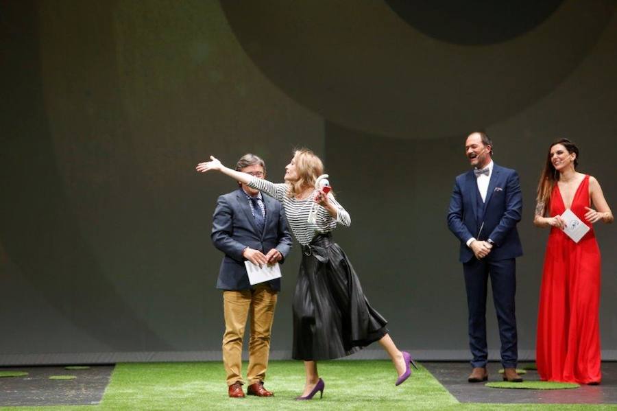 El audiovisual asturiano entregó en Oviedo sus galardones, en los que obtuvieron premio Arturo Fernández, Blanca Romero o Sonia Fidalgo, entre otros.
