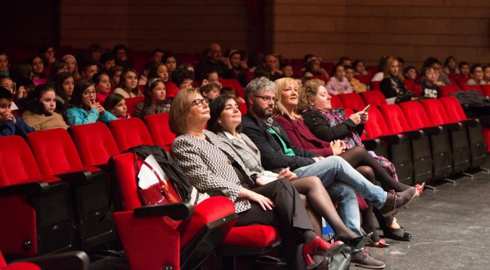 Cuatrocientos escolares participan en actividades basadas en la obra de la escritora Berta Piñán 