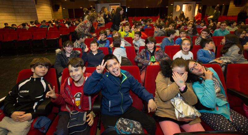 Cuatrocientos escolares participan en actividades basadas en la obra de la escritora Berta Piñán 