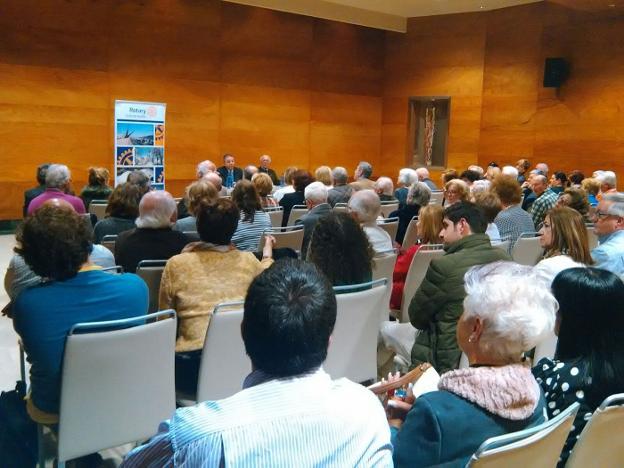 Conferencia de Ramón Baragaño. :: JOSÉ PRIETO