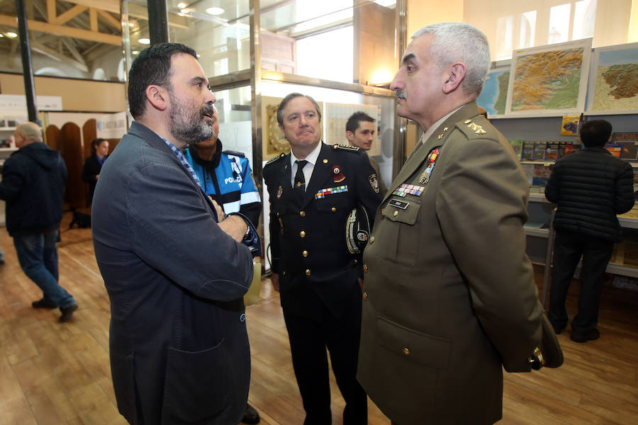 La feria vuelve un año más con el objetivo de rendir homenaje a la lectura. Permanecerá abierta hasta el domingo 13 de mayo