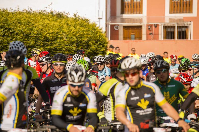 112 personas participaron en la prueba ciclista, en la que María del Carmen Pérez fue la vencedora en la categoría femenina.