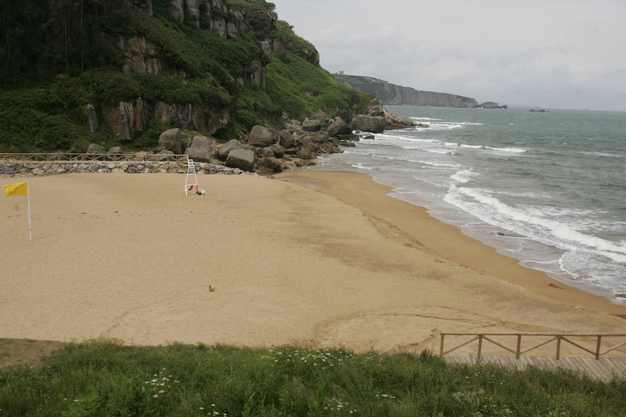 Playa de la Ñora, en Villaviciosa.
