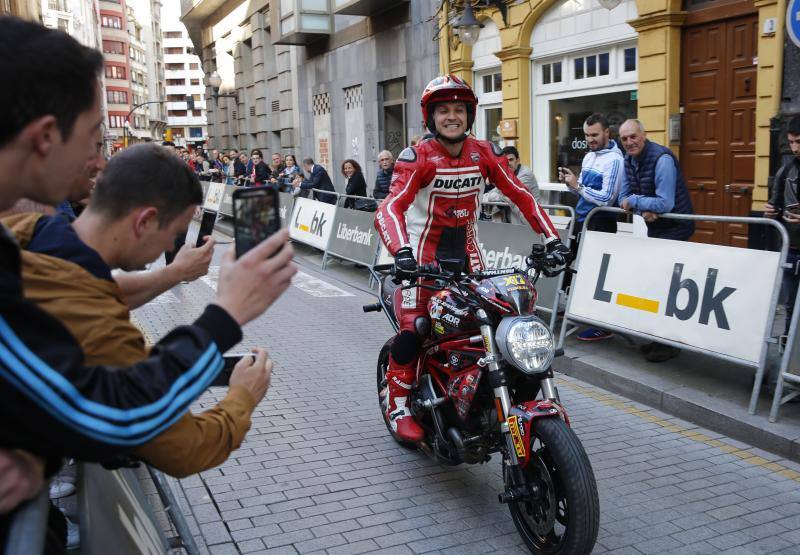 El piloto Emilio Zamora realizó una exhibición de cara al evento que se celebrará los próximos 8, 9 y 10 de junio.