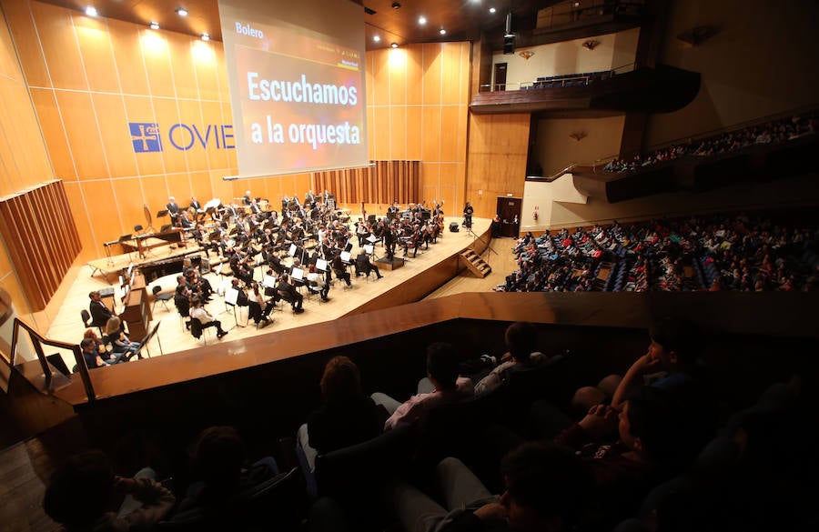El Auditorio Príncipe Felipe de Oviedo acoge la segunda jornada del programa Link Up dirigido a niños de entre 9 y 13 años. 