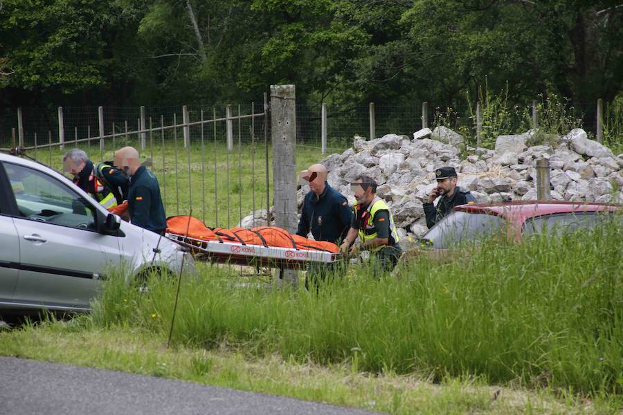 Fotos: Encuentran un cadáver en Llanes