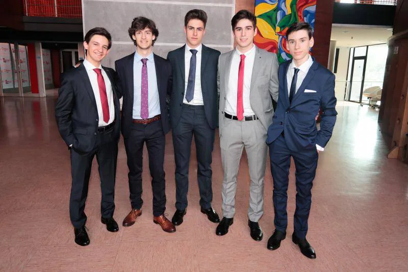 Fotos: Graduación de los estudiantes del IES Calderón de la Barca