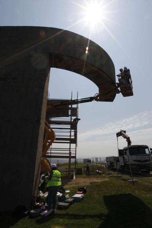 Fotos: Comienzan los trabajos de restauración en el &#039;Elogio del Horizonte&#039;