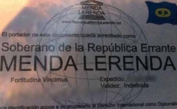 El carné que el conductor presentó a los agentes, identificándose como Menda Lerenda.