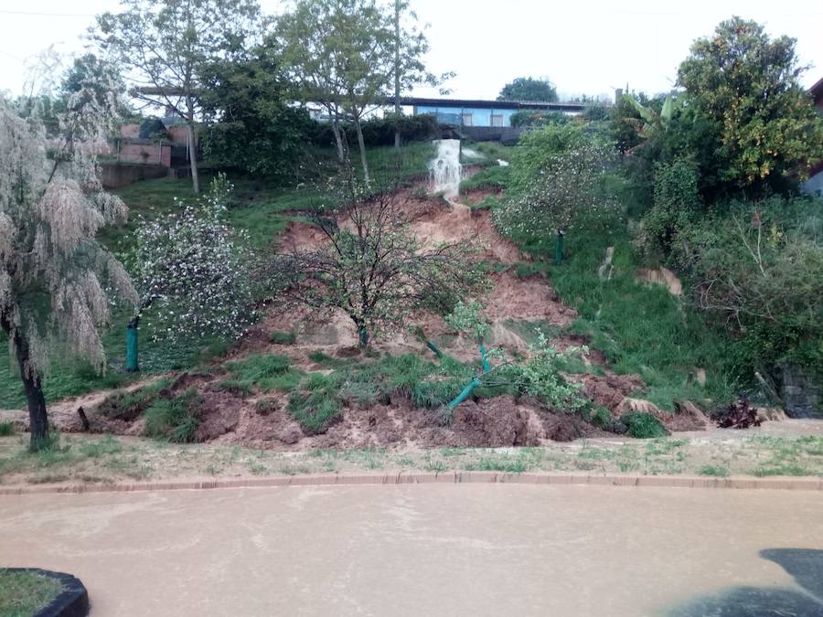 El Valle de Fontaciera, inundado por el desbordamiento del río Pinzales